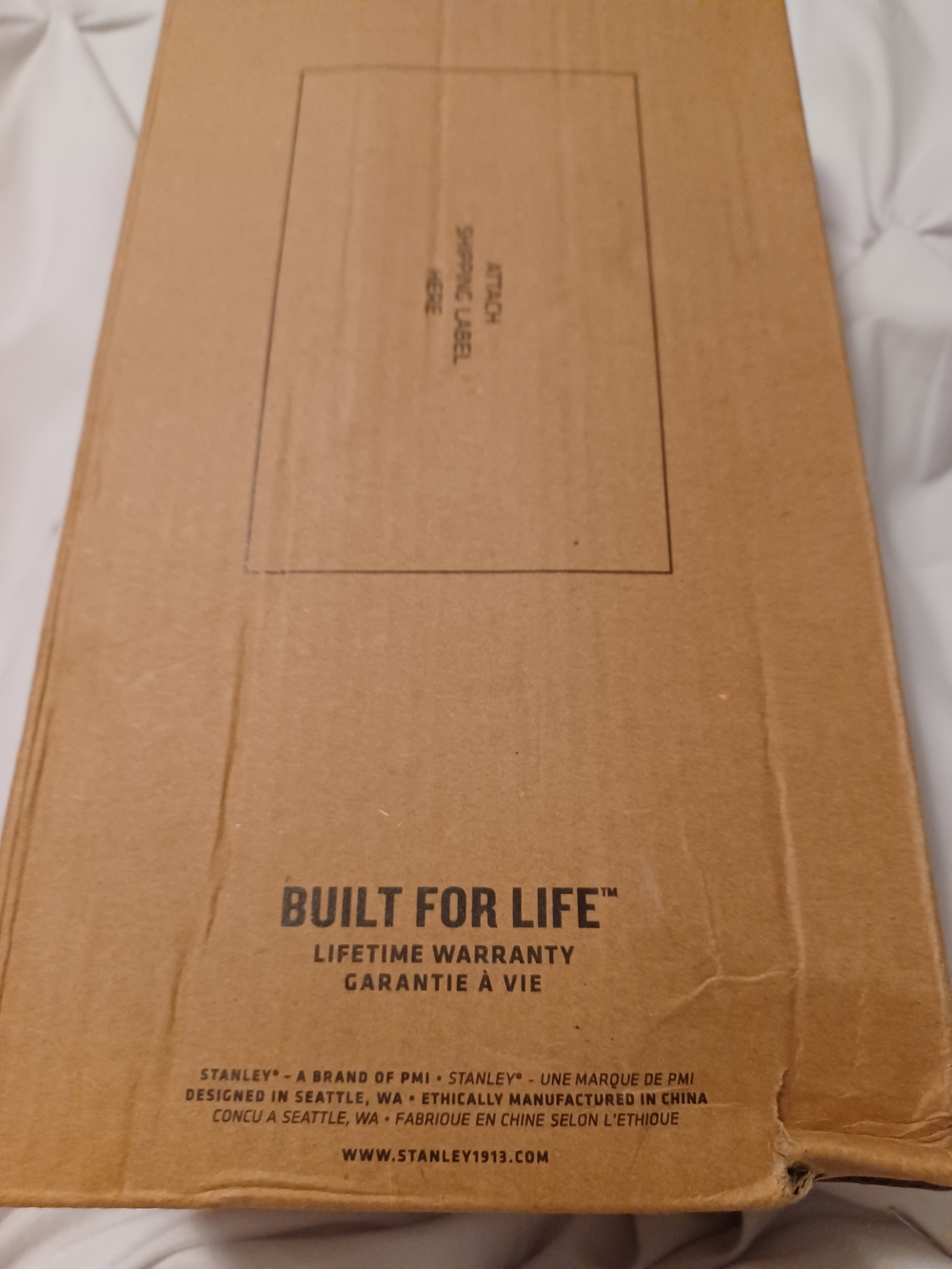 Stanley Quencher H2.0 Tumbler - Sage Green with White Trim - Picture 3 of 3